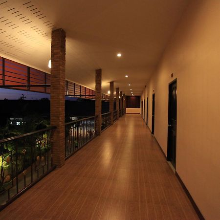 Room Place Chumphon Buitenkant foto