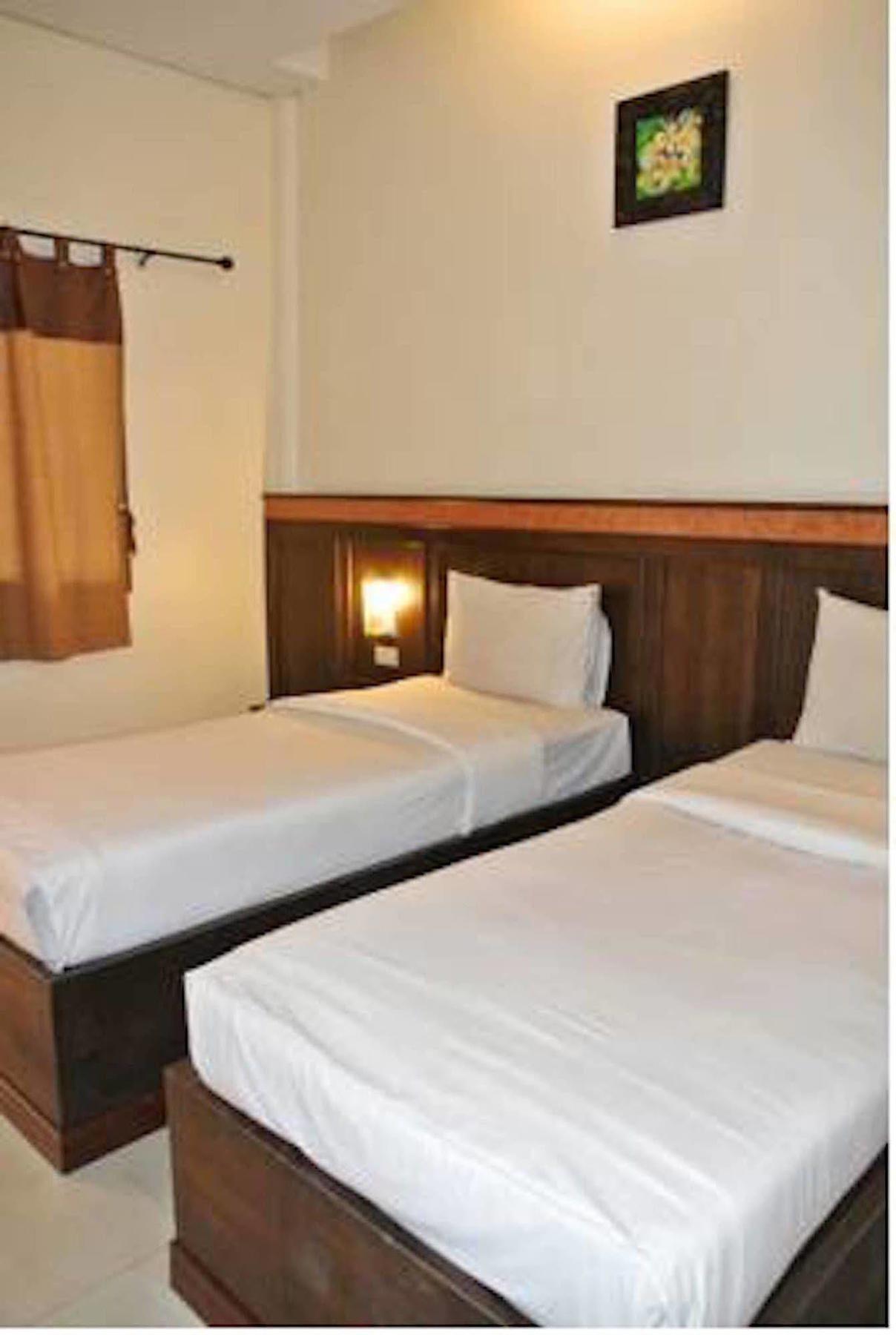 Room Place Chumphon Buitenkant foto