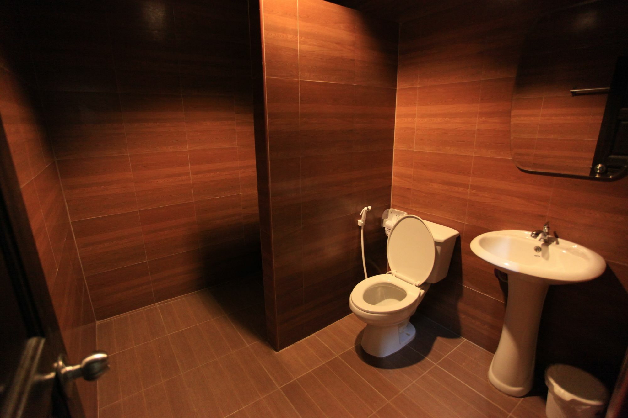 Room Place Chumphon Buitenkant foto
