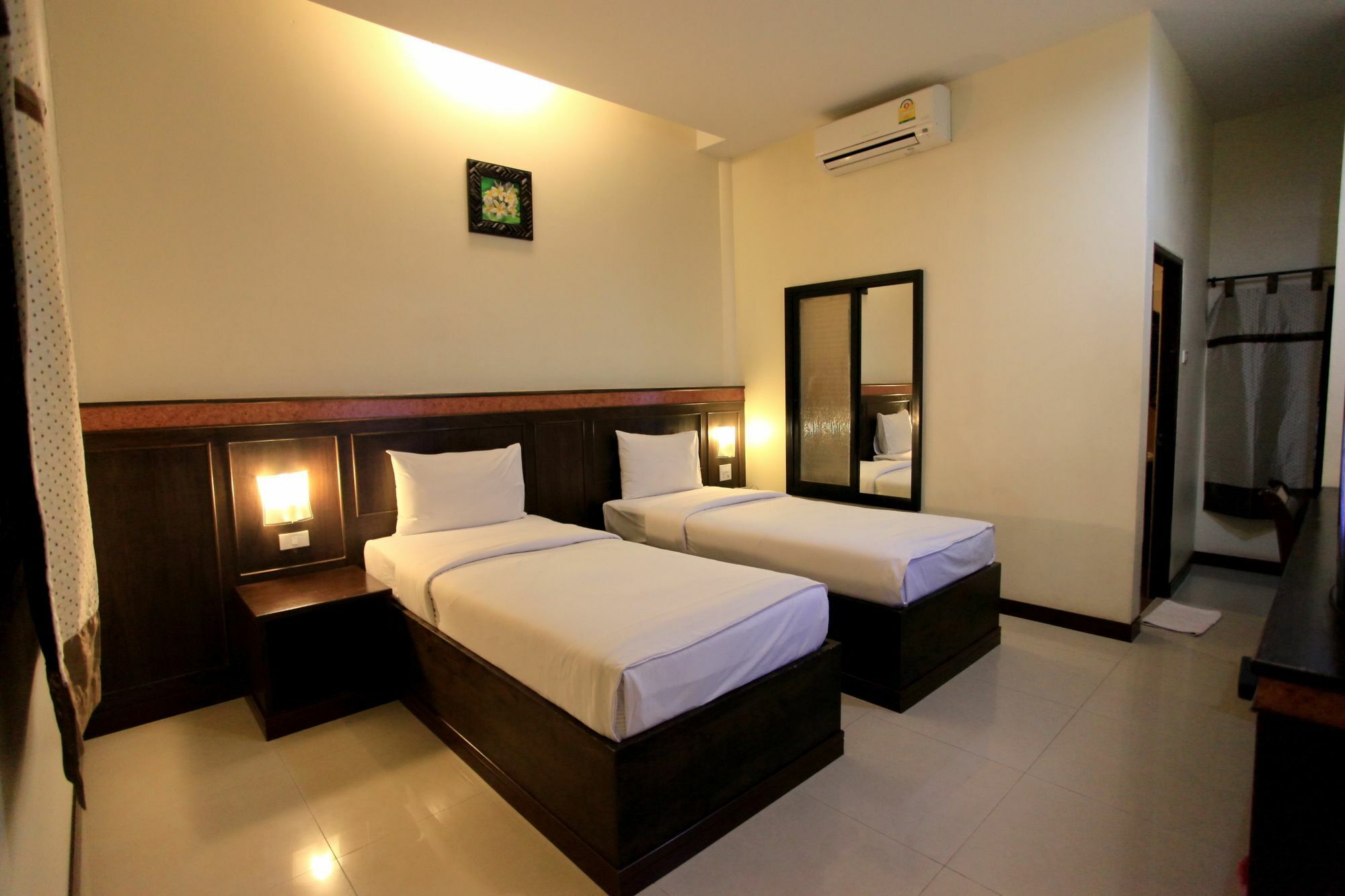 Room Place Chumphon Buitenkant foto