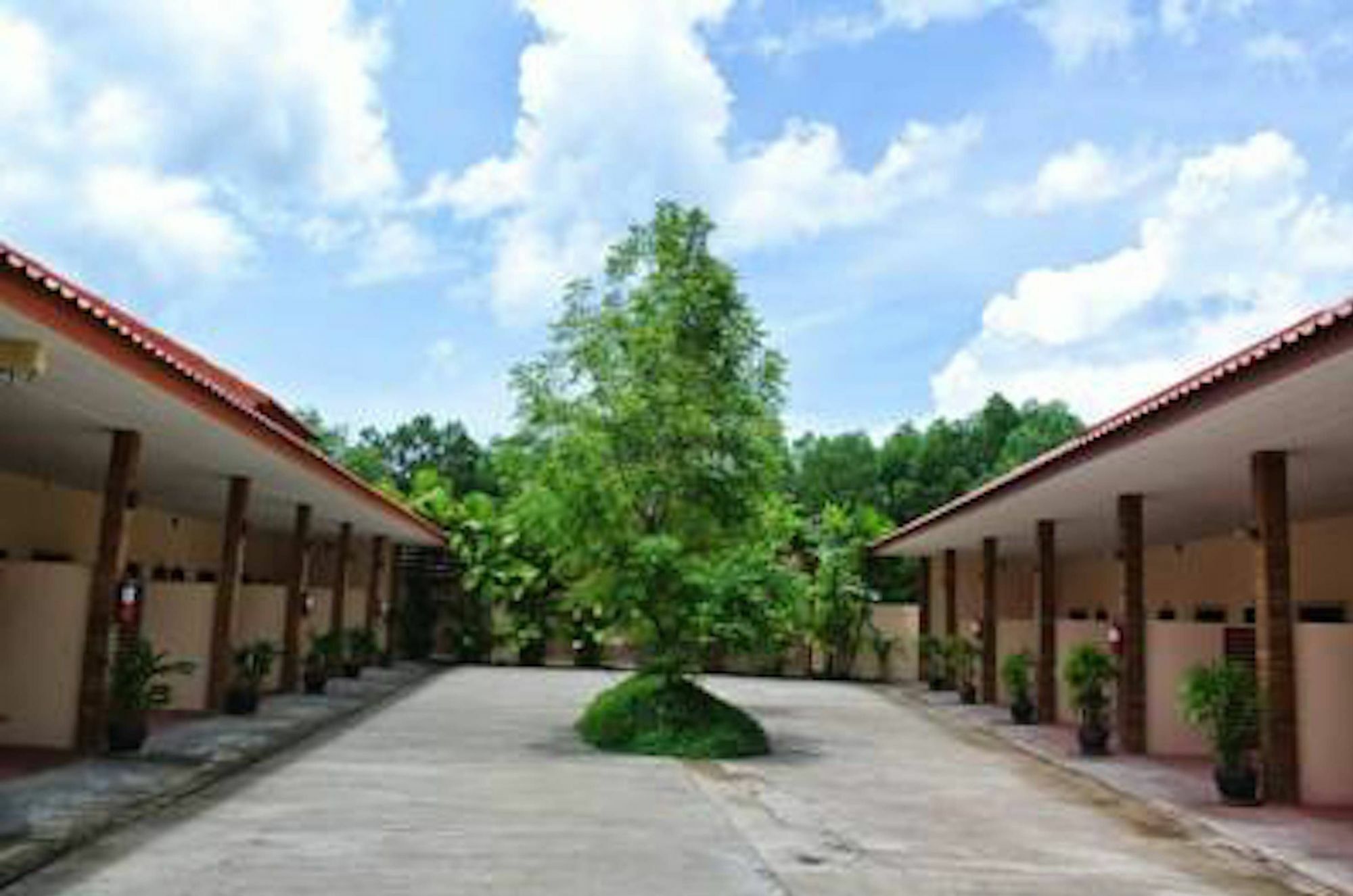 Room Place Chumphon Buitenkant foto
